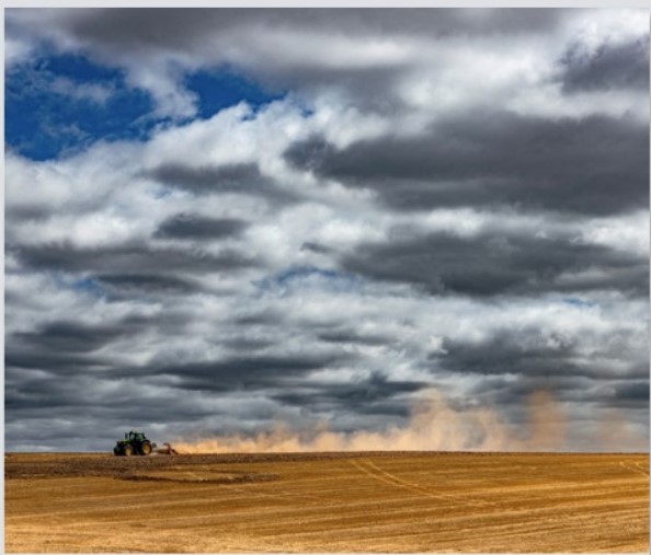 Convite _O MFOTO ais Belo Álbum de Portugal - Vistas a perder de vista lugares a nunca esquecer gente como só nós_ (002)
